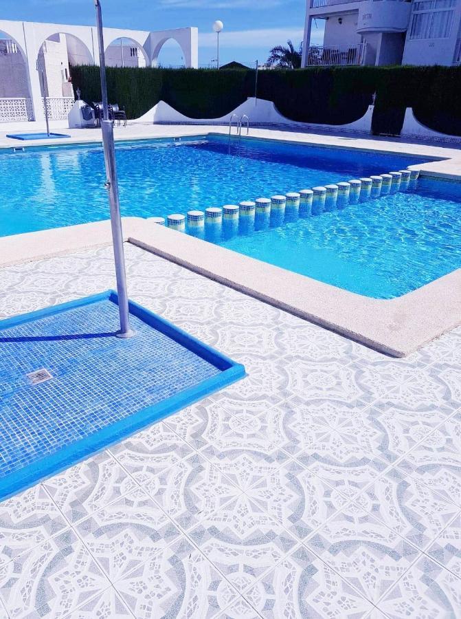 Ferienwohnung Apartament Torrevieja Exterior foto